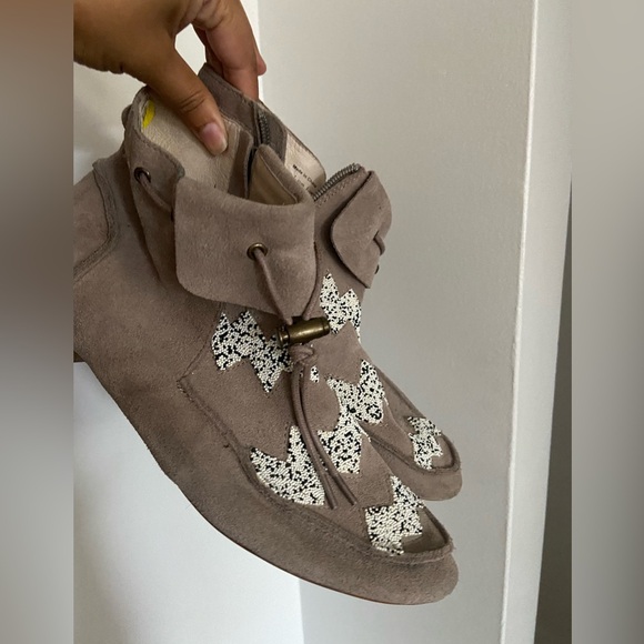 House of Harlow moccasin size 9 - Picture 3 of 12